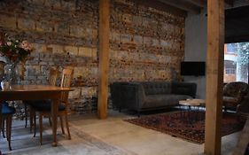 Roermond Uniek Stadspand, compleet woonhuis